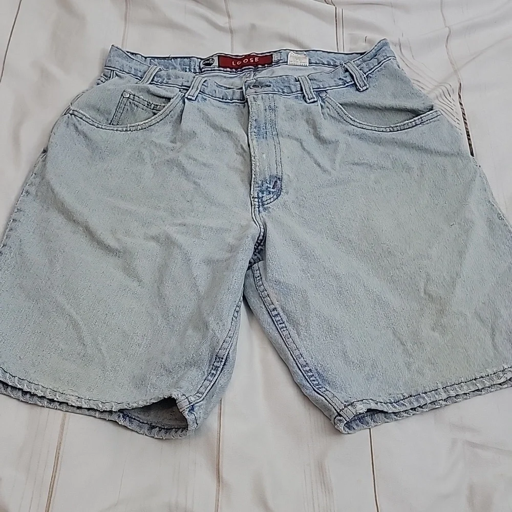 Levis Vintage SilverTab Loose Fit Mens Jean Shorts Light Wash size 36 from 1997